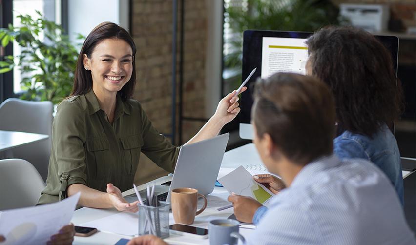Experienced immigration attorney or EB5 industry professional advising a group of EB5 investors on visa processing steps, showcasing the importance of expert guidance in navigating the EB5 program.